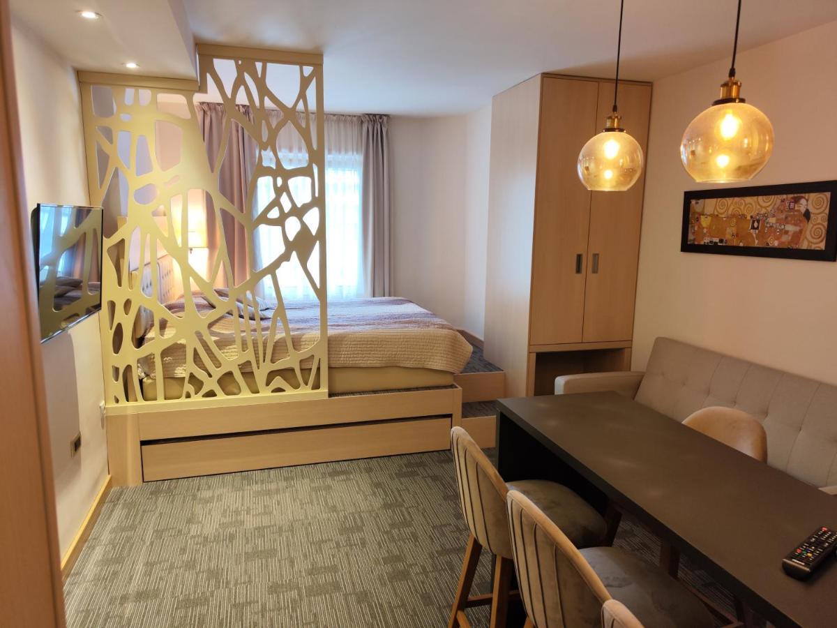 Snow White Apartments Копаоник Екстер'єр фото
