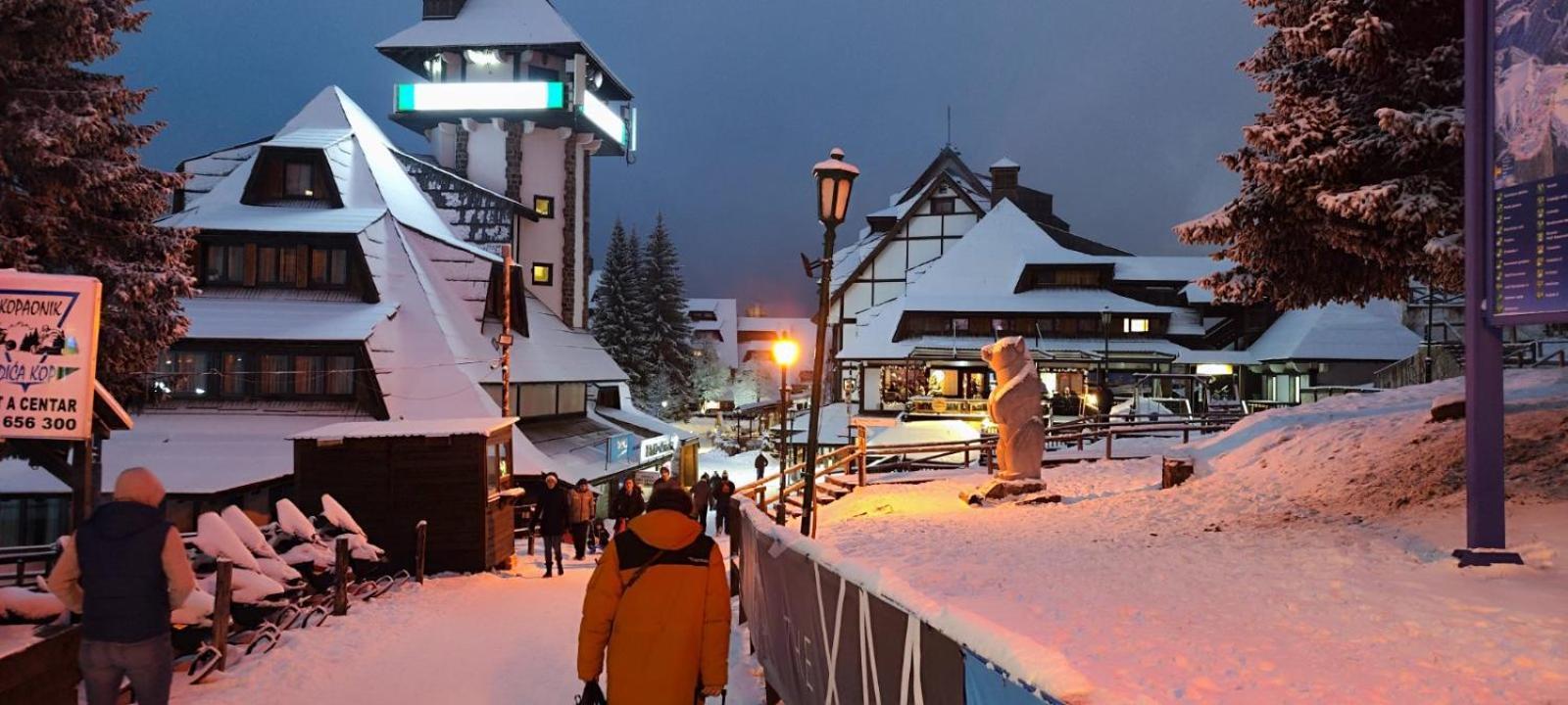 Snow White Apartments Копаоник Екстер'єр фото